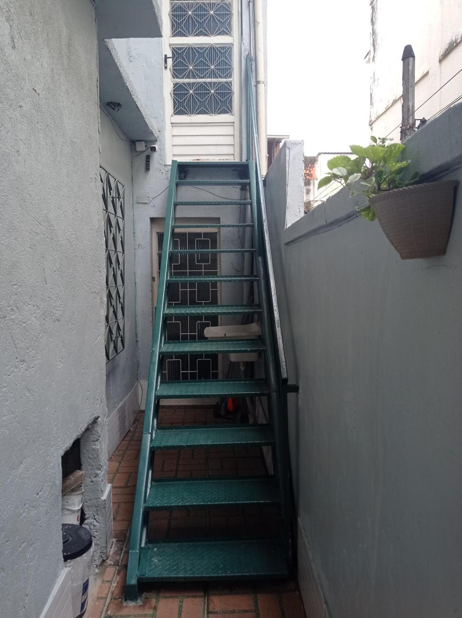 Kitnet Mobiliada - Penha Río de Janeiro